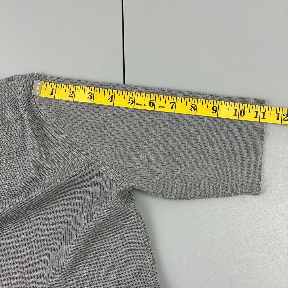 Coldwater Creek Women's Gray Ribbed Short Sleeve Turtleneck Top Medium - Picture 8 of 8